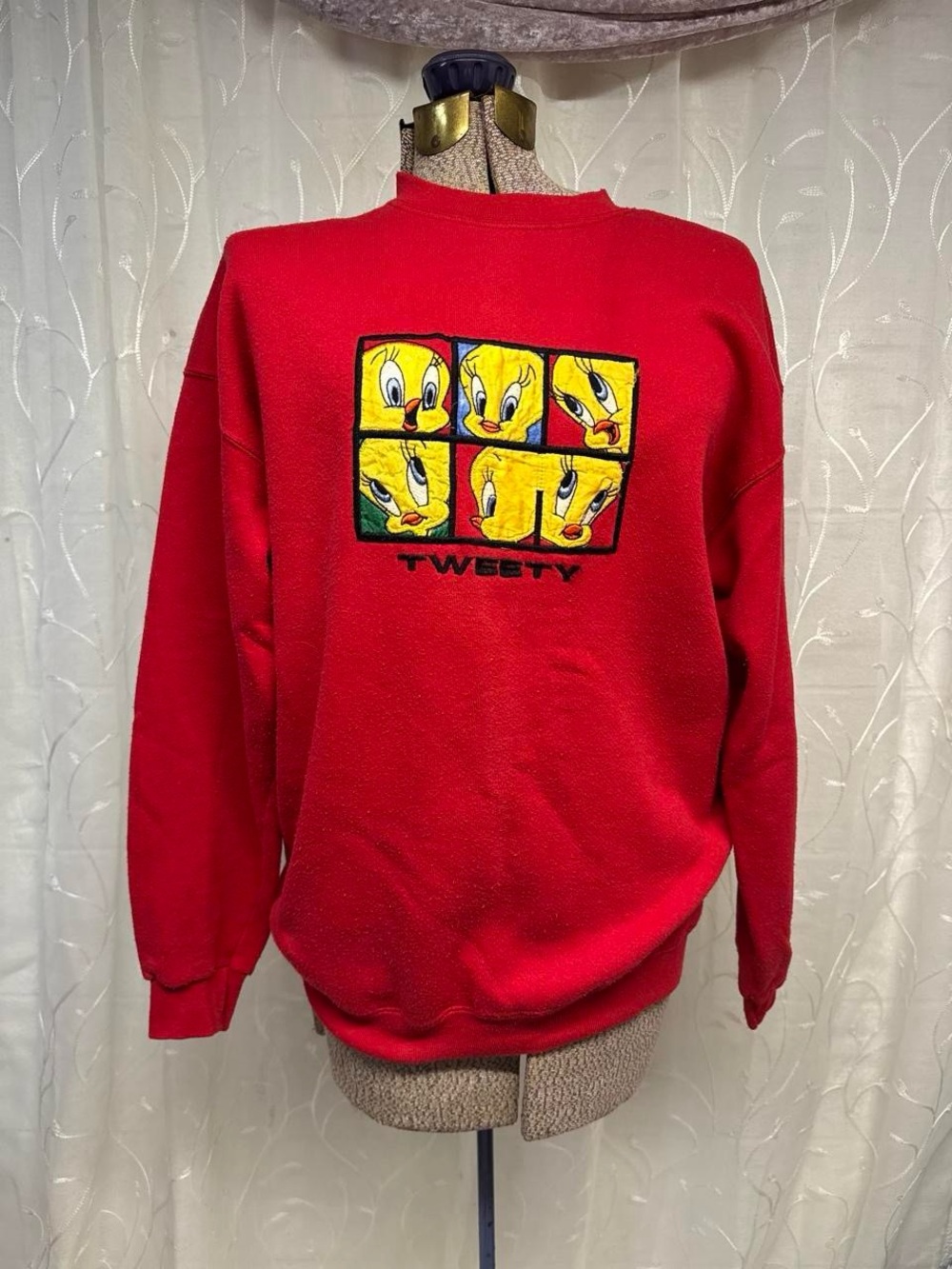Vintage 90s Looney Tunes Tweety Bird Embroidered Crewneck Sweatshirt - Red